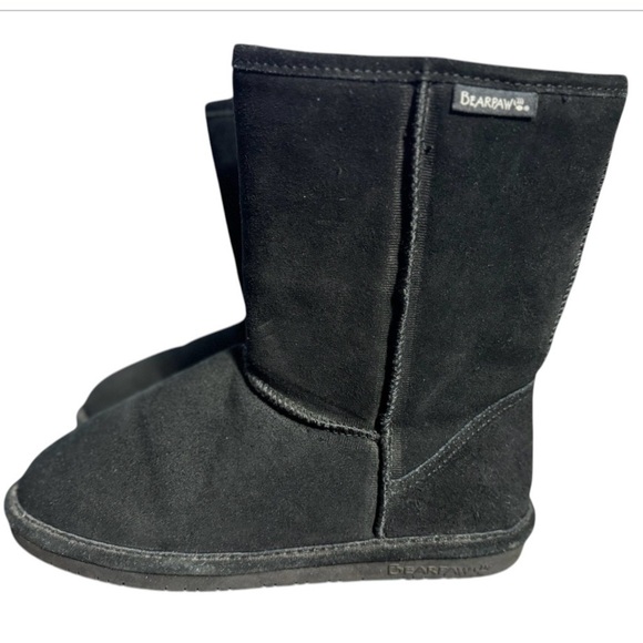 Bearpaw Black Boots - Picture 2 of 6